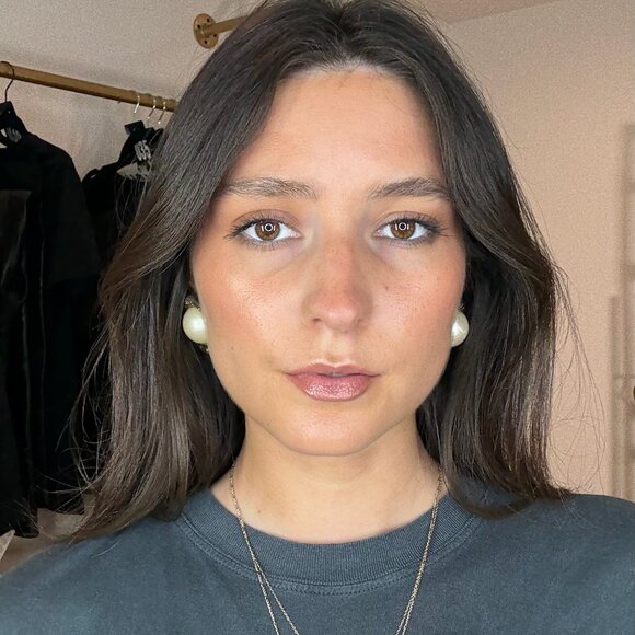 Chanel Faux Pearl Earrings - Picture 4 of 5